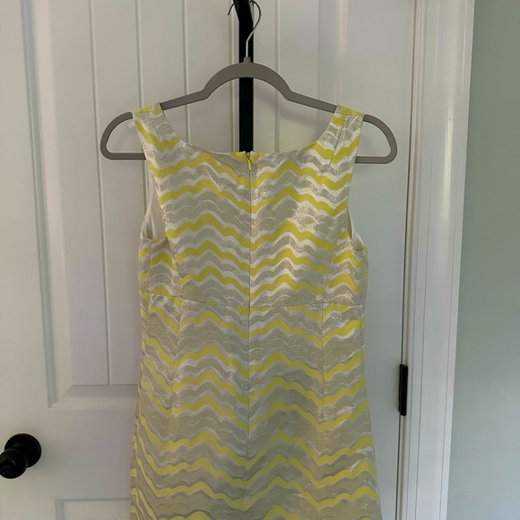Lilly Pulitzer Adriana Dress Yellow/Silver-size 2-EUC - Picture 2 of 8